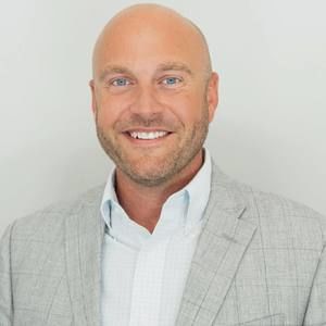 Meet your Posher, Tommy